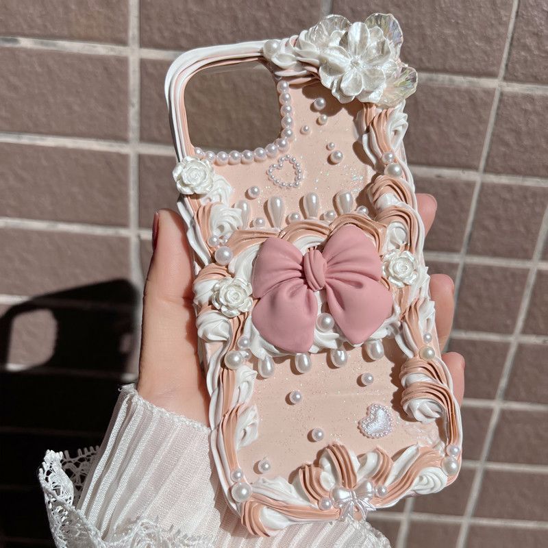 DIY handmade Barrack bow cream glue mobile phone case