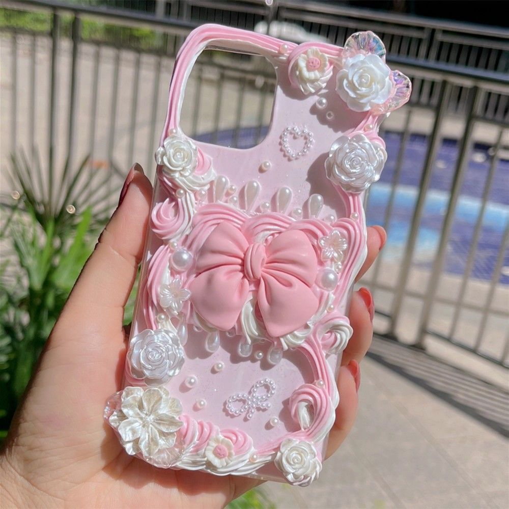 DIY handmade Barrack bow cream glue mobile phone case