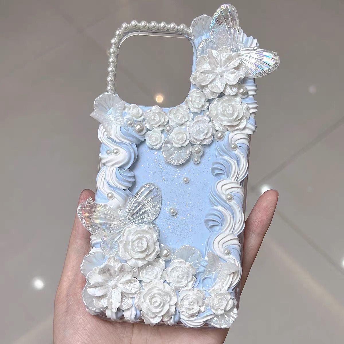 DIY handmade Barrack bow cream glue mobile phone case