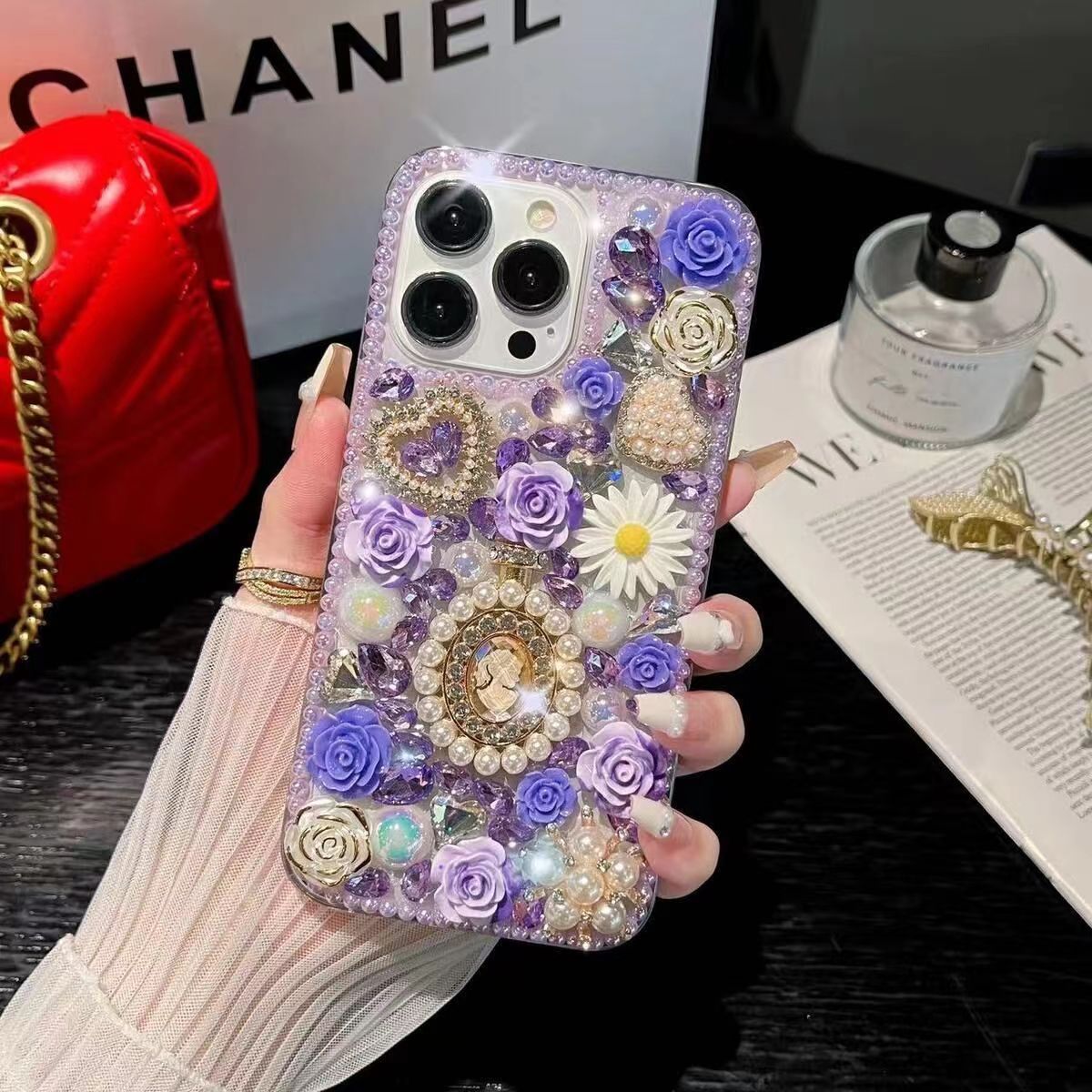 Handmade customized rose pearl phone case